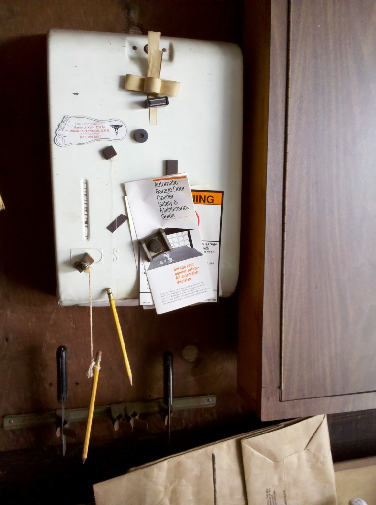 Paper towel dispenser Paper towel dispenser