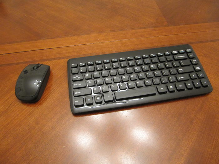 Small keyboard and mouse Small keyboard and mouse