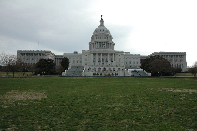 US Capitol Building on a hazy morning