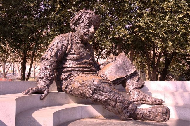 Albert Einstein Memorial