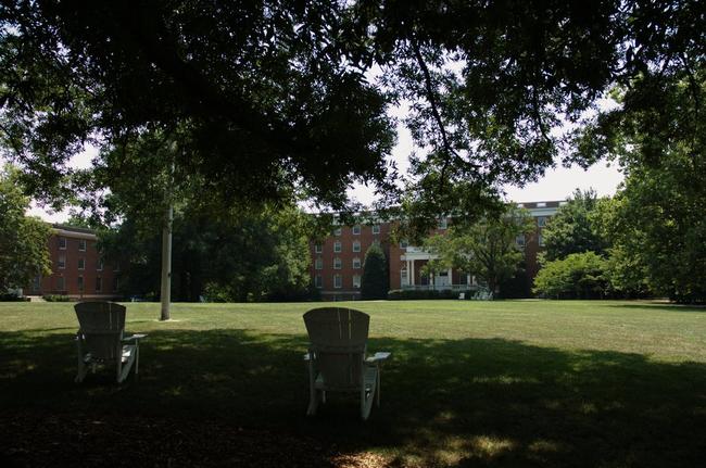 A scorching day on the campus of Mary Washington