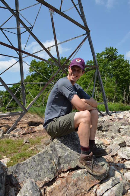 Compass orienting himself