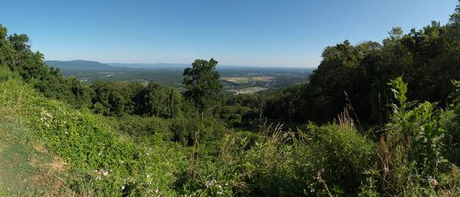 Shenandoah Valley Overlook (1390ft, E)