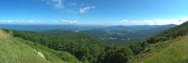 Hogback Overlook (3385ft, E)
