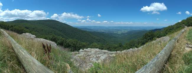Franklin Cliffs Overlook (3140ft, E)